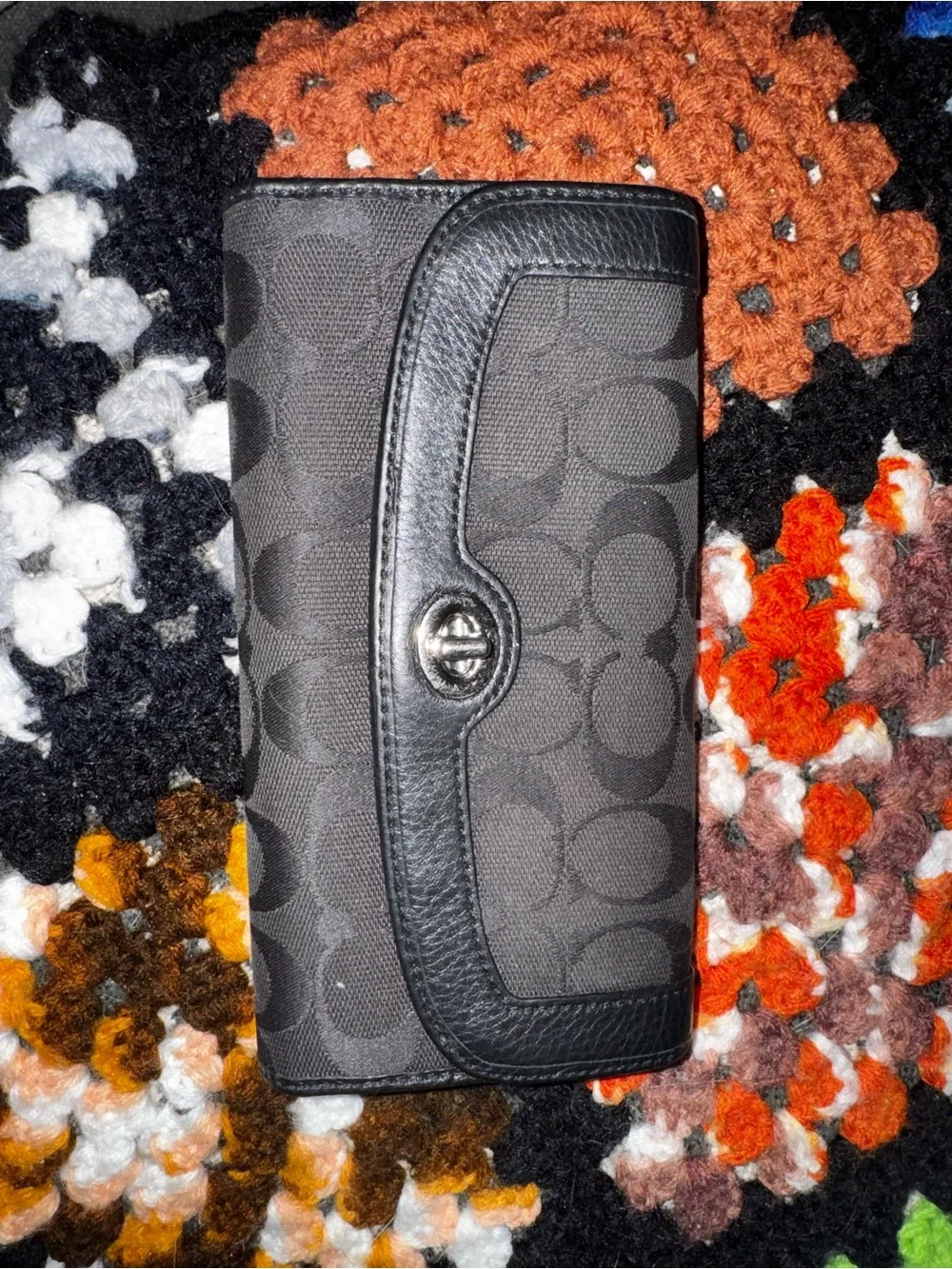 Coach Signature Turnlock Wallet